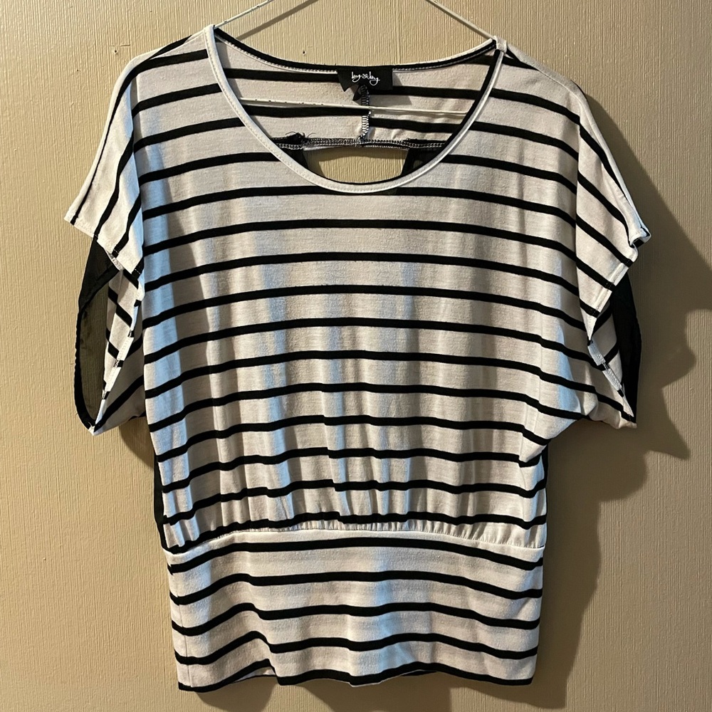 Women’s blouse